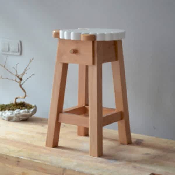 Koyun Figürlü Ahşap Çocuk Tabure